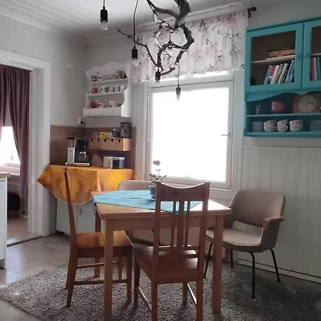 Nummen Goto, Kivenheitto Torilta Apartamento Rauma