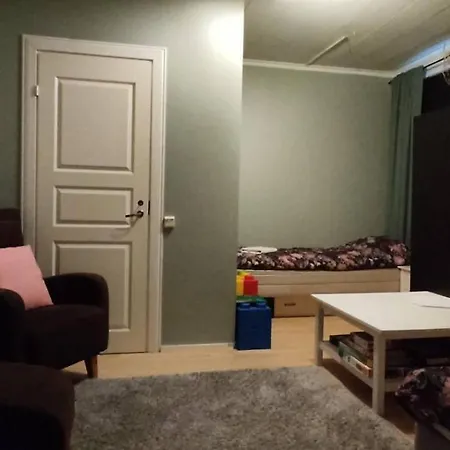 Apartamento Nummen Goto, Kivenheitto Torilta